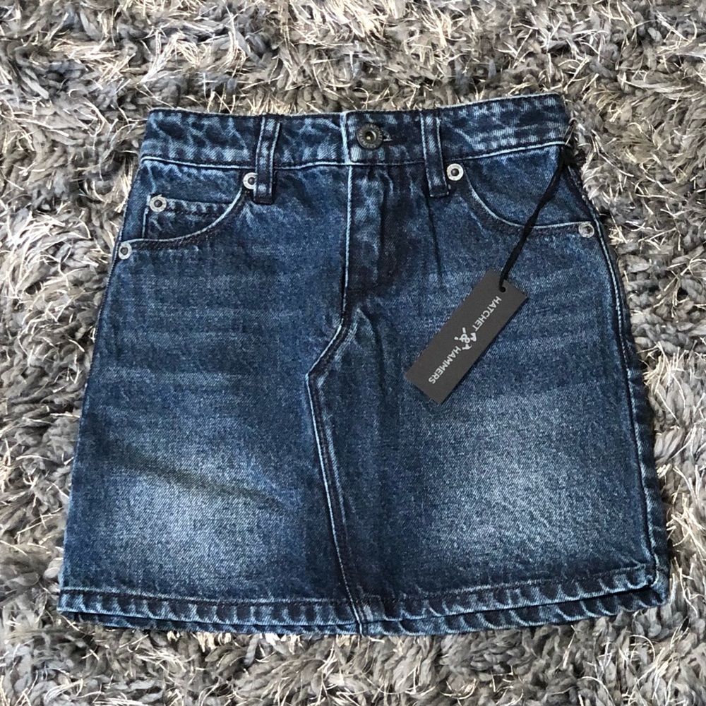 ❤️NWT Jean skirt